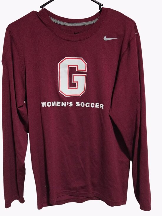 Nike Dri Fit Top Womens Size XL Womens Soccer 17 Red Long Sleeve Activewear - Picture 1 of 6
